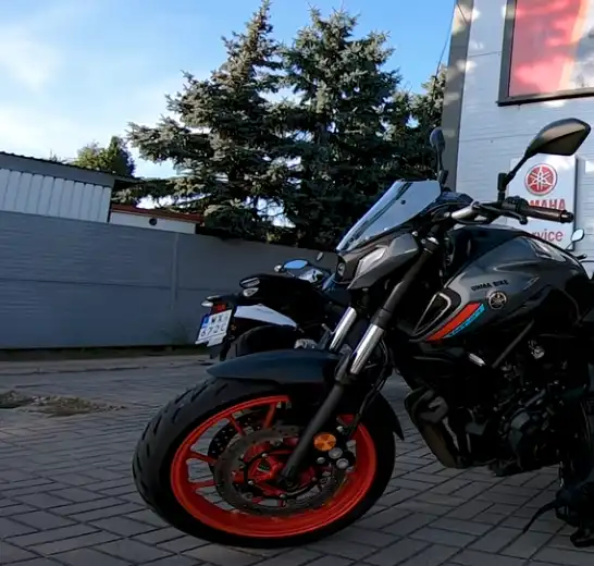 MT 07 pneu